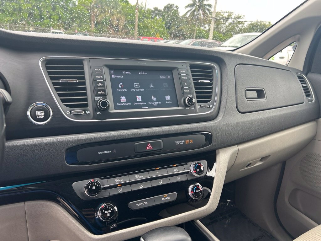 Used 2020 Kia Sedona EX FWD image 12