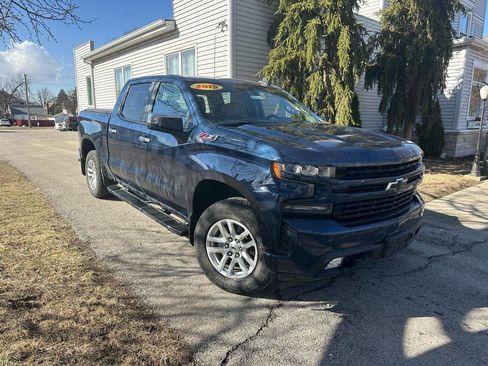 Used 2019 Chevrolet Silverado 1500 RST image 1