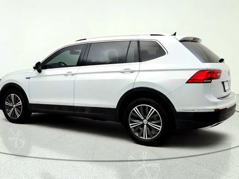 Used 2018 Volkswagen Tiguan SEL FWD image 7