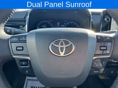 Used 2025 Toyota Camry XSE image 15