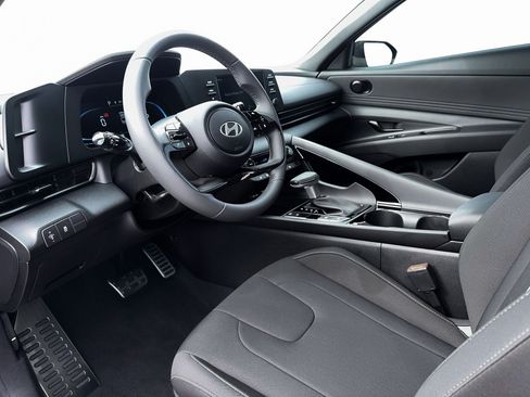 New 2026 Hyundai Elantra SEL Sport w/ Cargo Package FWD image 14