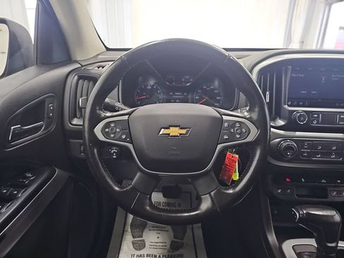 Used 2021 Chevrolet Colorado LT w/ LT Convenience Package AWD/4WD image 14