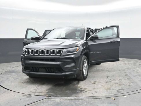 Used 2024 Jeep Compass Sport AWD/4WD image 52