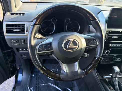 Used 2023 Lexus GX 460 Premium AWD/4WD image 17