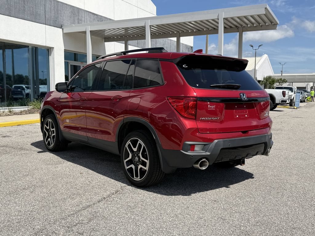 Used 2023 Honda Passport Elite image 6