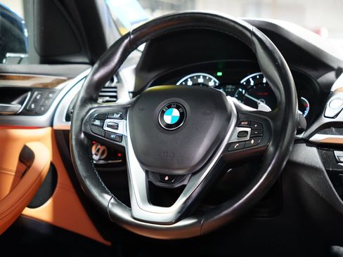 Used 2019 BMW X3 xDrive30i w/ Driving Assistance Package image 13