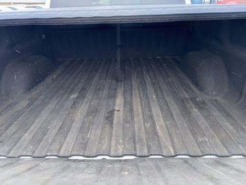 Used 2011 GMC Sierra 1500 SLT w/ SLT Convenience Package image 5