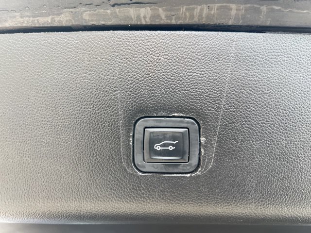 Certified 2023 Chevrolet Traverse LT AWD/4WD image 20