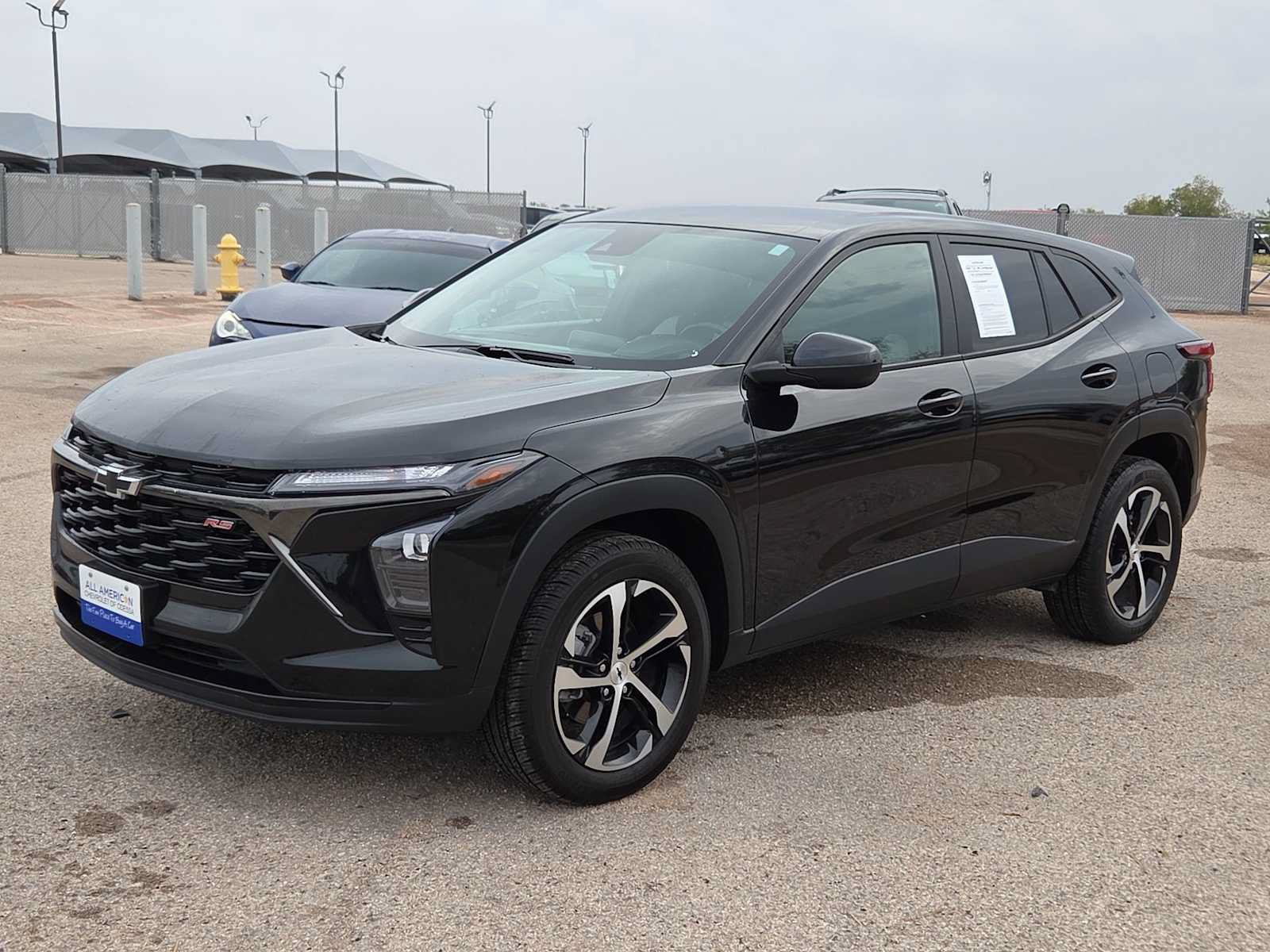 Used 2024 Chevrolet Trax RS FWD image 4