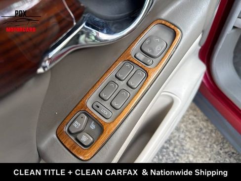 Used 2001 Cadillac De Ville DHS w/ Safety/Security Pkg FWD image 15