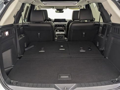 Used 2025 MAZDA CX-90 3.3 Turbo w/ Premium Sport Pkg image 9