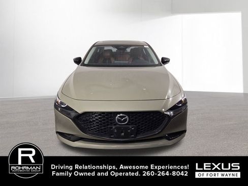 Used 2024 MAZDA MAZDA3 s image 3