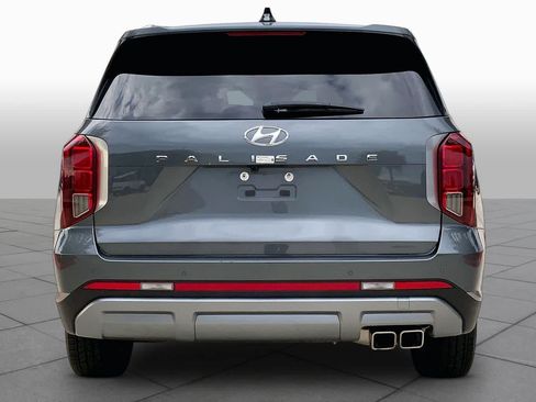 Certified 2025 Hyundai Palisade SEL FWD image 5
