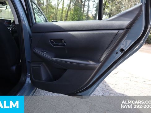 Used 2024 Nissan Sentra SV image 23