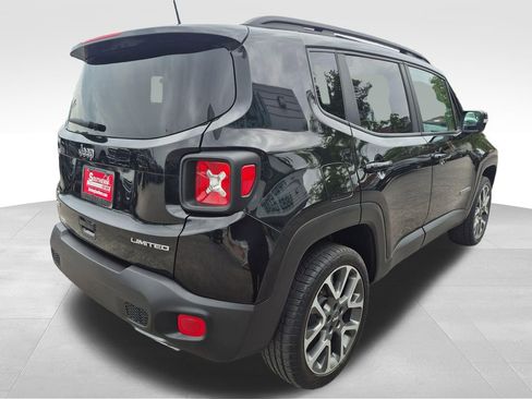 Used 2022 Jeep Renegade Limited w/ Sun, Sound & Wheels Group AWD/4WD image 11