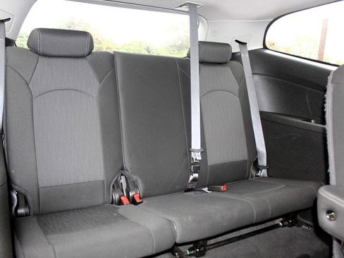 Used 2014 Chevrolet Traverse LT w/ All-Star Edition image 19