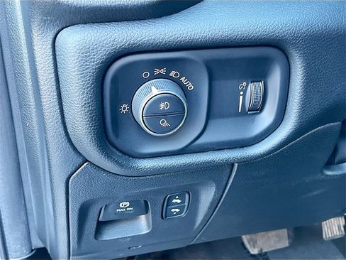 Used 2023 RAM 1500 Big Horn image 10