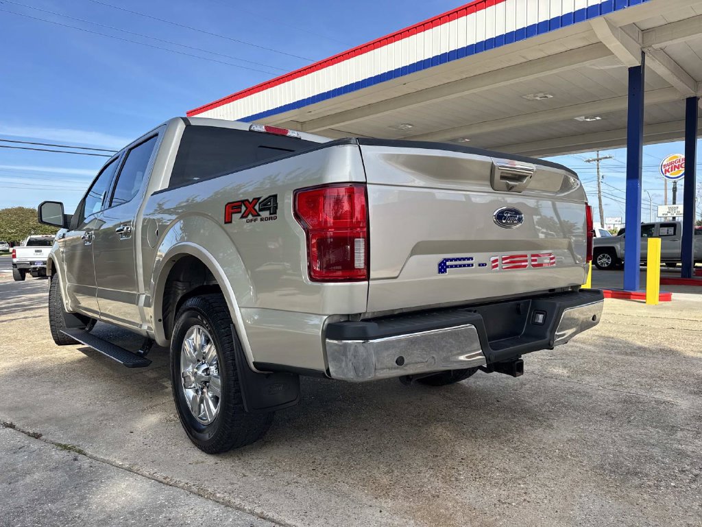 Used 2018 Ford F150 Lariat w/ Equipment Group 502A Luxury AWD/4WD image 6