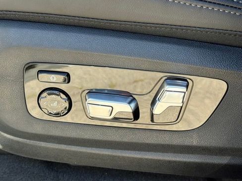 New 2026 BMW X7 xDrive40i w/ M Sport Package image 16
