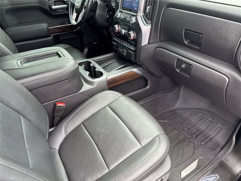Used 2021 GMC Sierra 1500 SLT w/ SLT Convenience Package AWD/4WD image 36