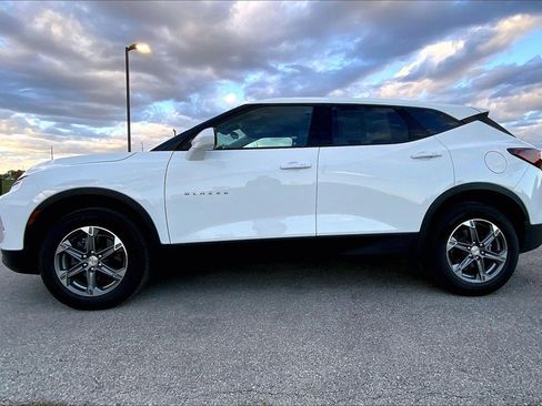 Used 2023 Chevrolet Blazer LT image 8