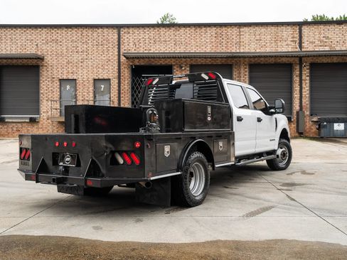 Used 2021 Ford F350 XL w/ Power Equipment Group AWD/4WD image 2
