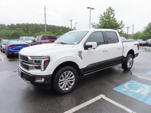 Used 2024 Ford F150 King Ranch AWD/4WD image 3