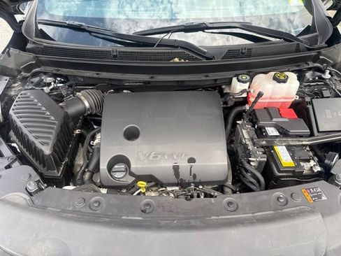 Certified 2023 Buick Enclave Essence w/ Experience Buick Package AWD/4WD image 12