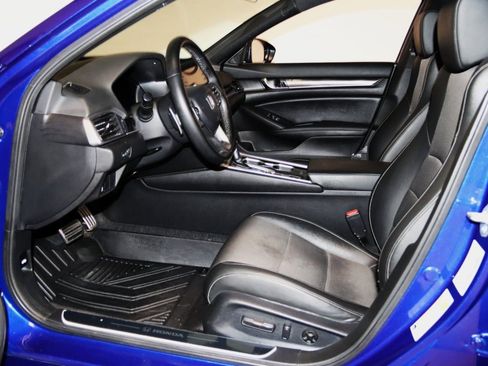 Used 2022 Honda Accord Sport image 26