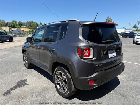 Used 2016 Jeep Renegade Limited AWD/4WD image 5