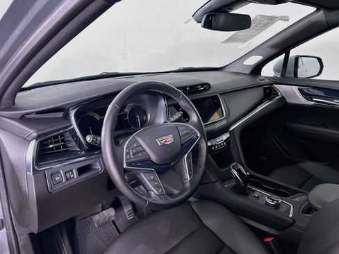 Used 2024 Cadillac XT5 Premium Luxury AWD/4WD image 10