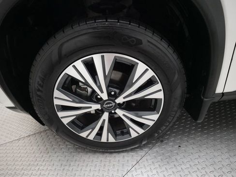 Certified 2023 Nissan Rogue SV w/ SV Premium B Package image 27