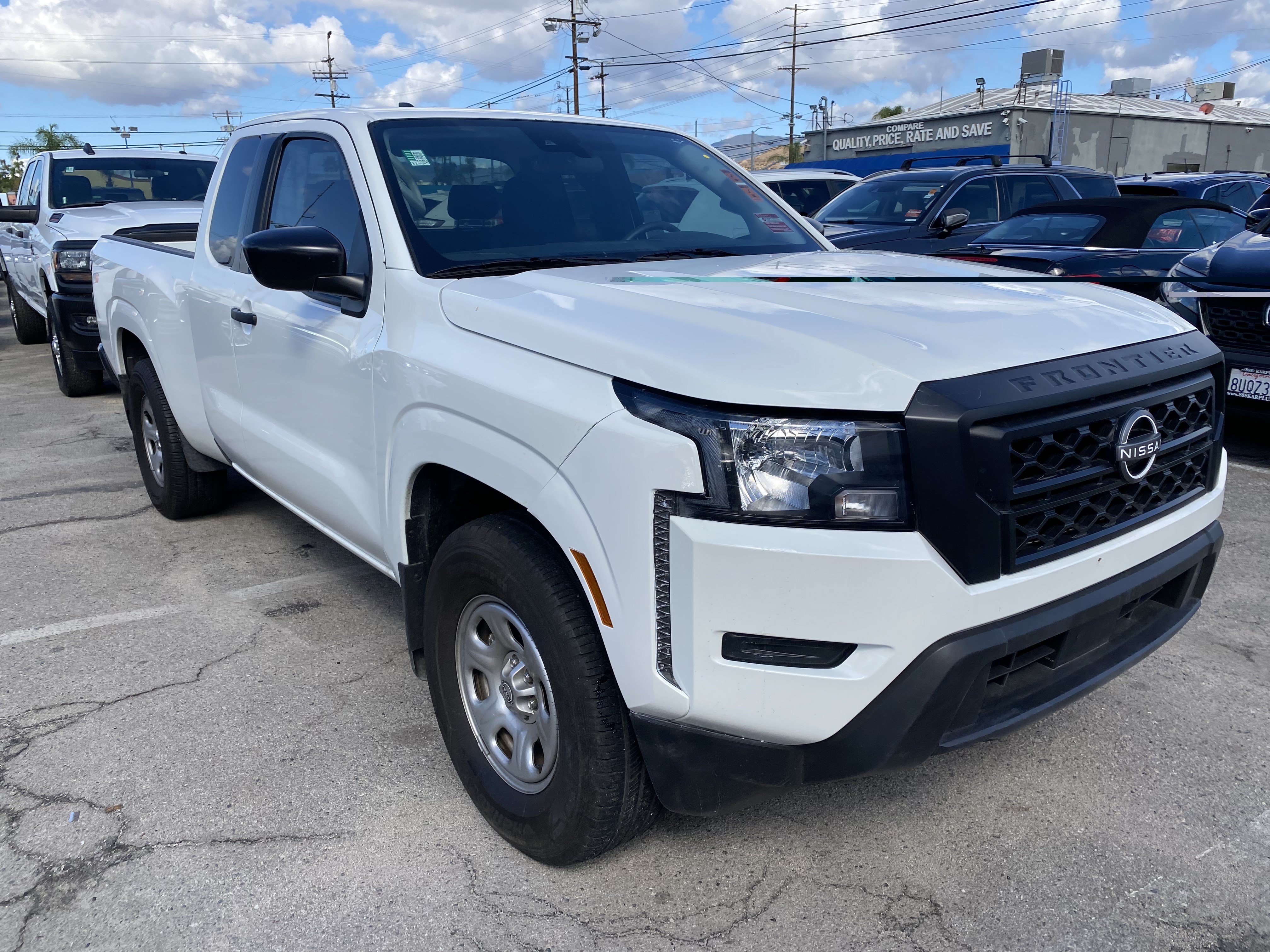 Used 2024 Nissan Frontier S RWD image 7