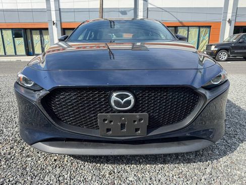 Used 2021 MAZDA MAZDA3 s FWD image 2