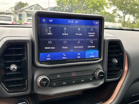 Used 2023 Ford Bronco Sport Outer Banks AWD/4WD image 18