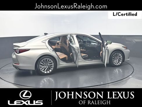 Certified 2022 Lexus ES 350 Ultra Luxury image 24