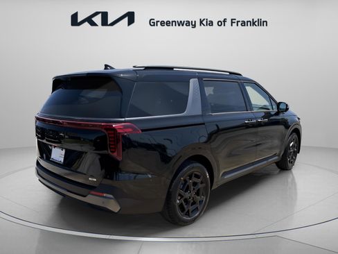 New 2026 Kia Carnival SX Prestige FWD image 7