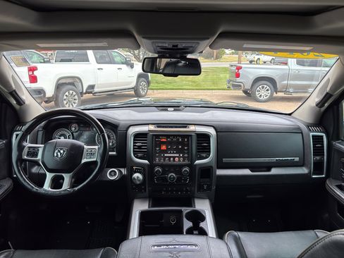 Used 2014 RAM 1500 Limited AWD/4WD image 9