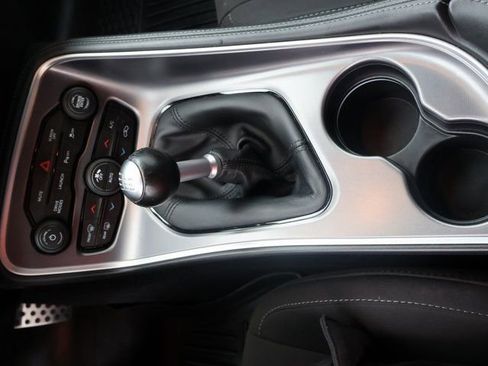 Used 2020 Dodge Challenger R/T Scat Pack RWD image 19