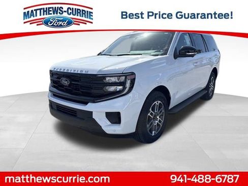 New 2026 Ford Expedition Active image 7