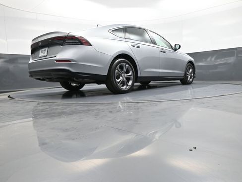 Used 2024 Honda Accord EX image 30