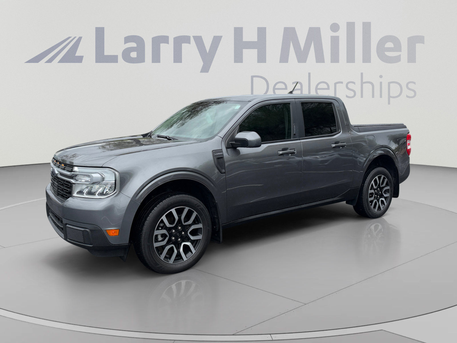 Used 2022 Ford Maverick Lariat w/ Lariat Luxury Package FWD image 1