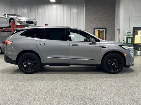 Certified 2023 Buick Enclave Essence w/ Experience Buick Package AWD/4WD image 5