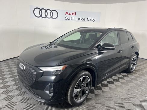 Used 2024 Audi Q4 e-tron Premium w/ Convenience Package image 7