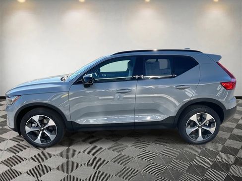 New 2026 Volvo XC40 B5 Plus w/ Protection Package Premier image 6