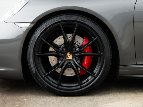 Used 2017 Porsche 911 Targa 4S AWD/4WD image 32