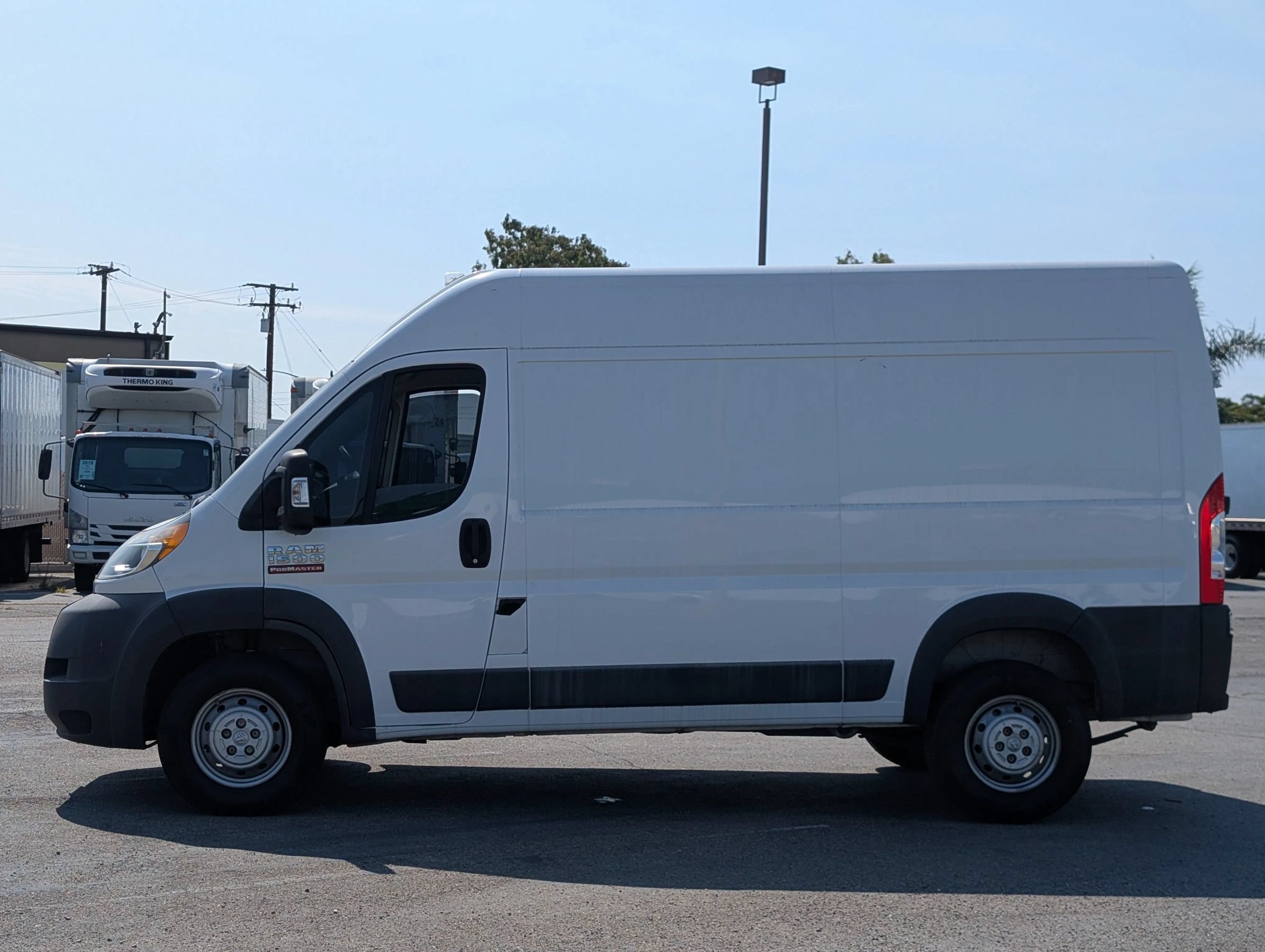 Used 2017 RAM ProMaster 1500 FWD image 5
