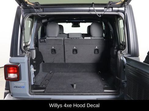 Used 2024 Jeep Wrangler Unlimited AWD/4WD image 17