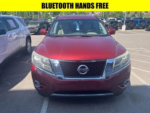 Used 2015 Nissan Pathfinder Platinum w/ Cargo Package AWD/4WD image 2