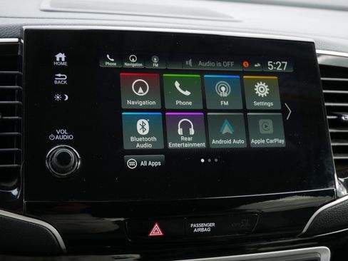 Used 2020 Honda Pilot Touring image 22